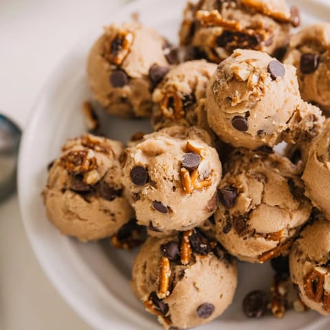 Decadent cookie dough balls bursting with root beer flavor and fudge chunks.  